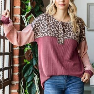 New Animal Print Colorblock Ribbed Top